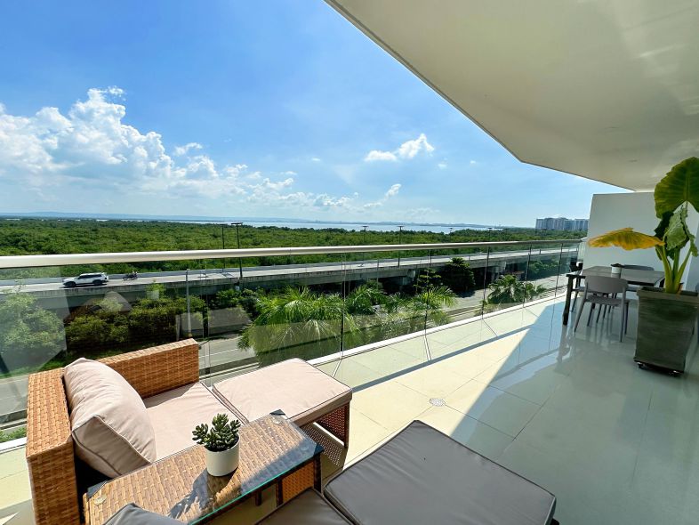 APARTAMENTO EN CARTAGENA